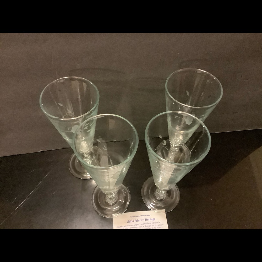 Princess house heritage pattern Pilsner glasses